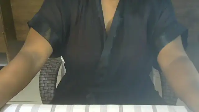 Snapshot of negraiza chatting on May 16, 2026, 1:15 am negraiza online show from May 16, 2026, 1:15 am