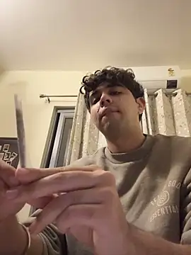 Snapshot of lucasmaxtoy chatting on February 26, 2026, 8:09 pm lucasmaxtoy online show from February 26, 2026, 8:09 pm