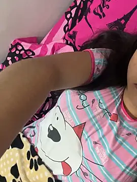 Sexy mia outdoors online show from April 15, 2026, 6:41 am