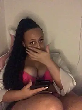 mayawesttt online show from February 23, 2026, 5:24 pm