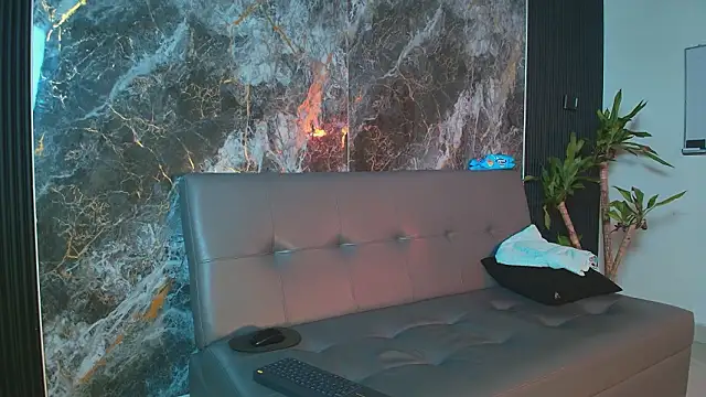 yvone johnson online show from March 2, 2026, 12:23 pm