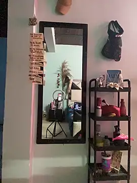 AnelimDagota  online show from April 20, 2026, 11:57 am