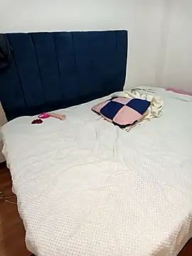 ANGELY WET JEET online show from April 18, 2026, 4:04 am