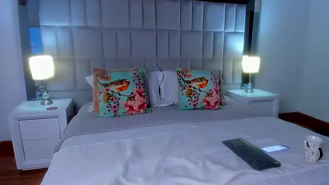 Snapshot of Tiffanyy_Lam chatting on March 3, 2026, 9:33 pm Tiffanyy Lam online show from March 3, 2026, 9:33 pm