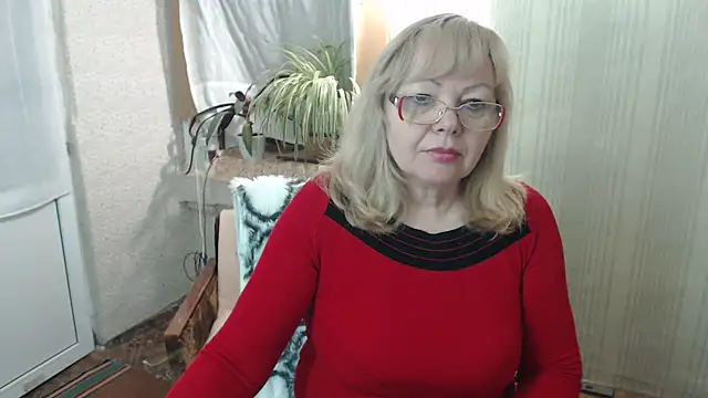 StellaLarsen1 online show from March 4, 2026, 7:10 pm