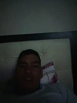 Snapshot of VelascoBr chatting on June 18, 2026, 4:33 am VelascoBr online show from June 18, 2026, 4:33 am