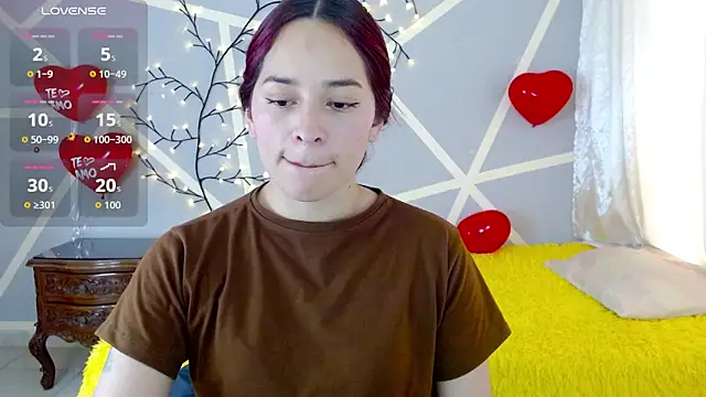 Snapshot of Liore_Vance chatting on February 28, 2026, 7:13 pm Liore Vance online show from February 28, 2026, 7:13 pm