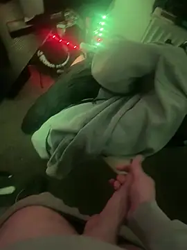 bigcockD2006 online show from February 28, 2026, 1:49 am