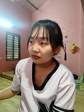 Myna5790 online show from March 26, 2026, 9:07 am