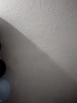 Iam Emma online show from March 5, 2026, 9:39 am