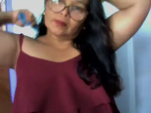 Snapshot of Flowerblossom123 chatting on May 29, 2026, 4:07 am Flowerblossom123 online show from May 29, 2026, 4:07 am