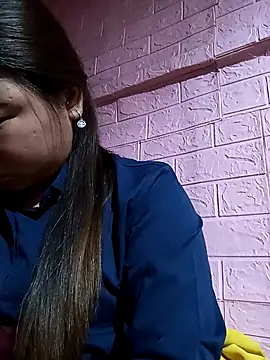 asian-bae online show from April 19, 2026, 12:00 am