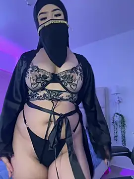 Snapshot of Yasmin_cute chatting on July 12, 2026, 3:02 pm Yasmin cute online show from July 12, 2026, 3:02 pm