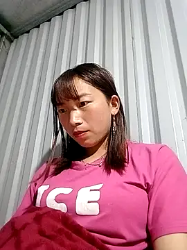 Xuka-xx online show from February 25, 2026, 12:27 pm