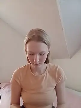 TanyaSavel online show from February 24, 2026, 9:21 am