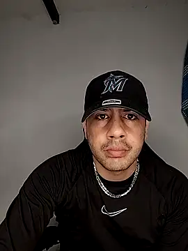 KhaledManzour12 online show from February 23, 2026, 8:59 am