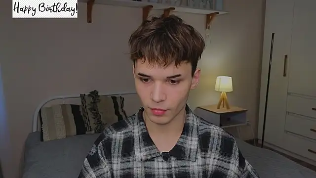 nixyasebe online show from March 20, 2026, 3:40 am