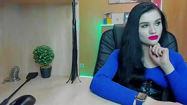 KristiTopxx online show from March 10, 2025, 5:18 pm