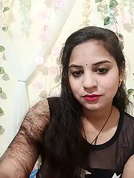 lovely-girl99 online show from March 3, 2026, 5:03 am