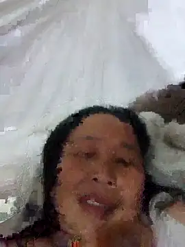 heesuu11 online show from March 7, 2026, 11:10 pm