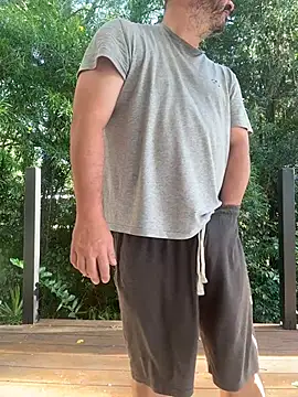 chubbylittlesecret online show from April 6, 2026, 9:38 pm