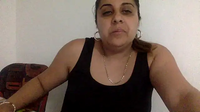 I amXenox online show from April 19, 2026, 4:52 pm