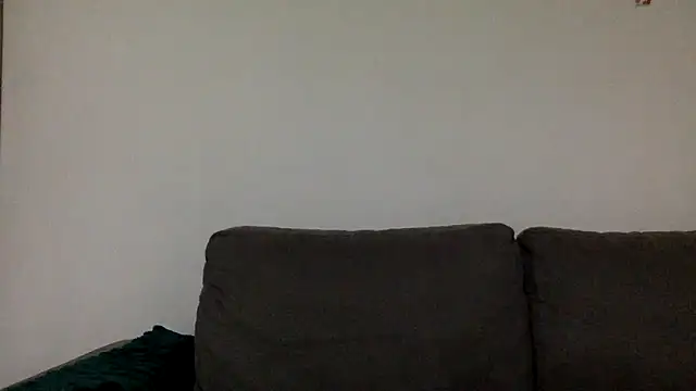 I amXenox online show from April 1, 2026, 2:14 pm