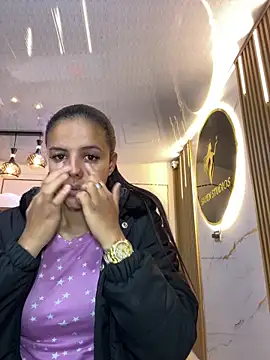 samira-grey online show from March 3, 2026, 1:18 pm