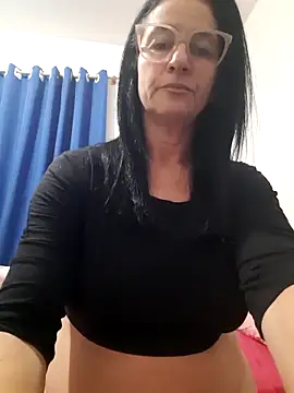Snapshot of Camilegaucha chatting on June 21, 2026, 11:32 pm Camilegaucha online show from June 21, 2026, 11:32 pm