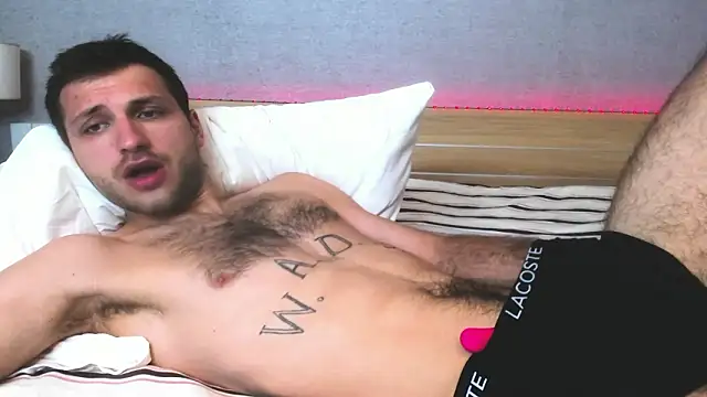 DarkRogue19 online show from March 20, 2026, 4:46 am