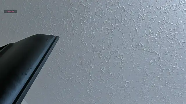 KissMeSara online show from April 18, 2026, 9:55 am