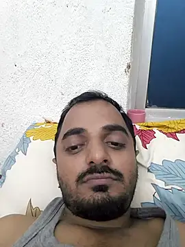 Snapshot of arya94 chatting on May 13, 2026, 2:35 pm arya94 online show from May 13, 2026, 2:35 pm