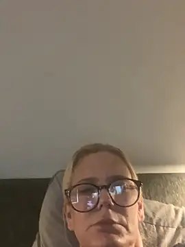 Amelie BlondeXX online show from March 7, 2026, 11:05 am