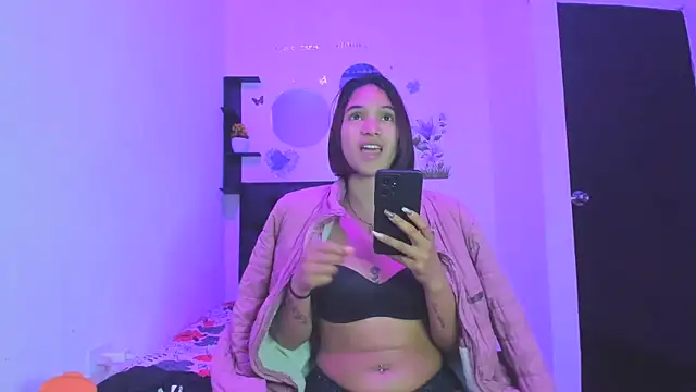 sapphire brown20 online show from April 21, 2026, 2:51 am