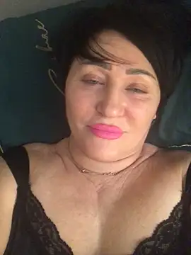 Snapshot of Kleotempt chatting on February 24, 2026, 12:11 am Kleotempt online show from February 24, 2026, 12:11 am