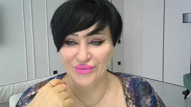 Kleotempt online show from April 13, 2026, 11:25 am