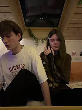 meowmiu online show from March 2, 2026, 10:38 pm