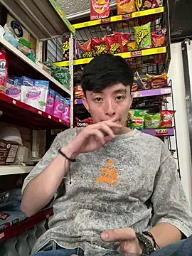 Tomnico 19 online show from February 26, 2026, 8:09 pm