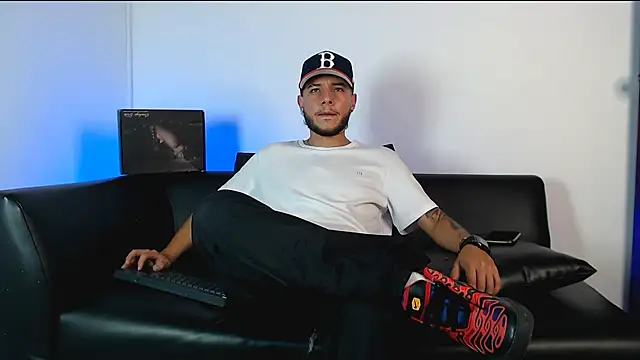 luxesmith online show from March 13, 2026, 11:43 pm