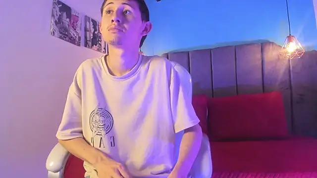 Dani swagger online show from March 3, 2026, 8:38 pm