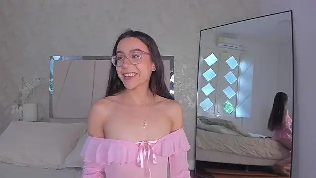 Arii wilde online show from April 19, 2026, 1:23 pm