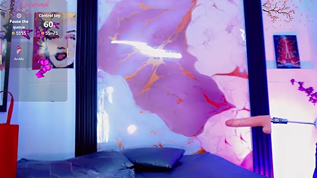 Emma Boms online show from April 22, 2026, 3:57 am