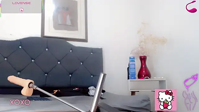 Emma Boms online show from March 17, 2026, 3:20 am