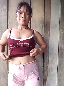 mami-rubi online show from May 17, 2026, 10:48 am