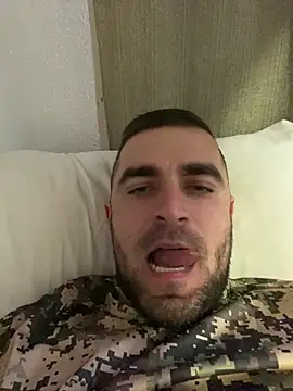 Snapshot of VANYA1997 chatting on March 3, 2026, 1:07 pm VANYA1997 online show from March 3, 2026, 1:07 pm