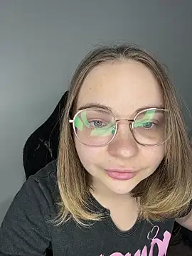 Caboniahoney online show from February 27, 2026, 11:32 am