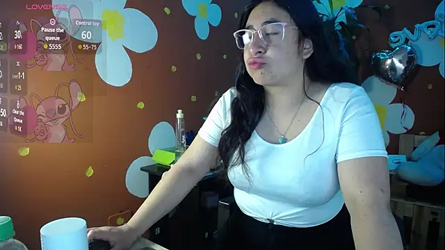 VirellaAshford online show from March 13, 2026, 11:15 am