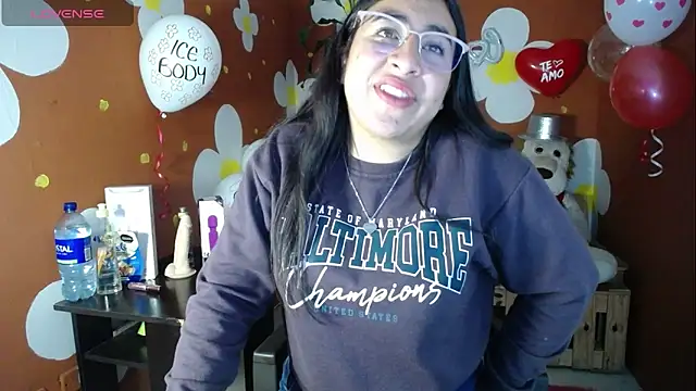 VirellaAshford online show from February 26, 2026, 2:39 pm