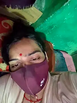 Poonam bhoji online show from April 18, 2026, 7:07 pm