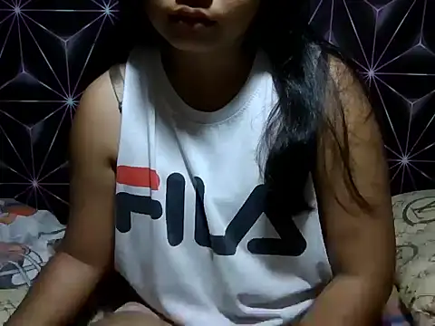 Flowerbebe online show from March 15, 2026, 5:20 pm